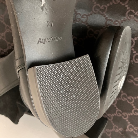 NWOT AquaDiva Vegan Leather Winter Boots - Picture 9 of 9